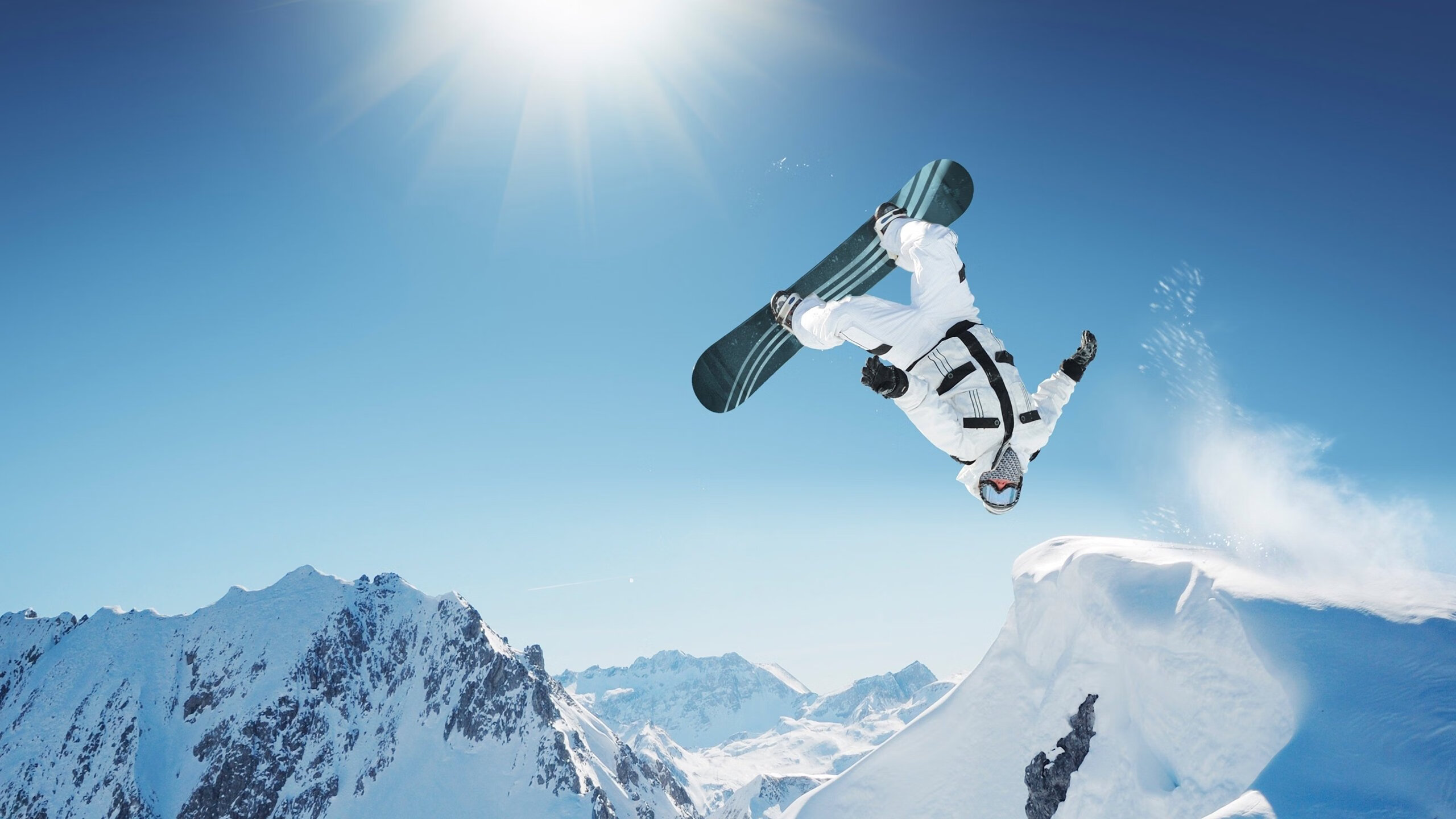 公牛拍摄广告大片展示新赛季阵容风貌，公牛宣传广告