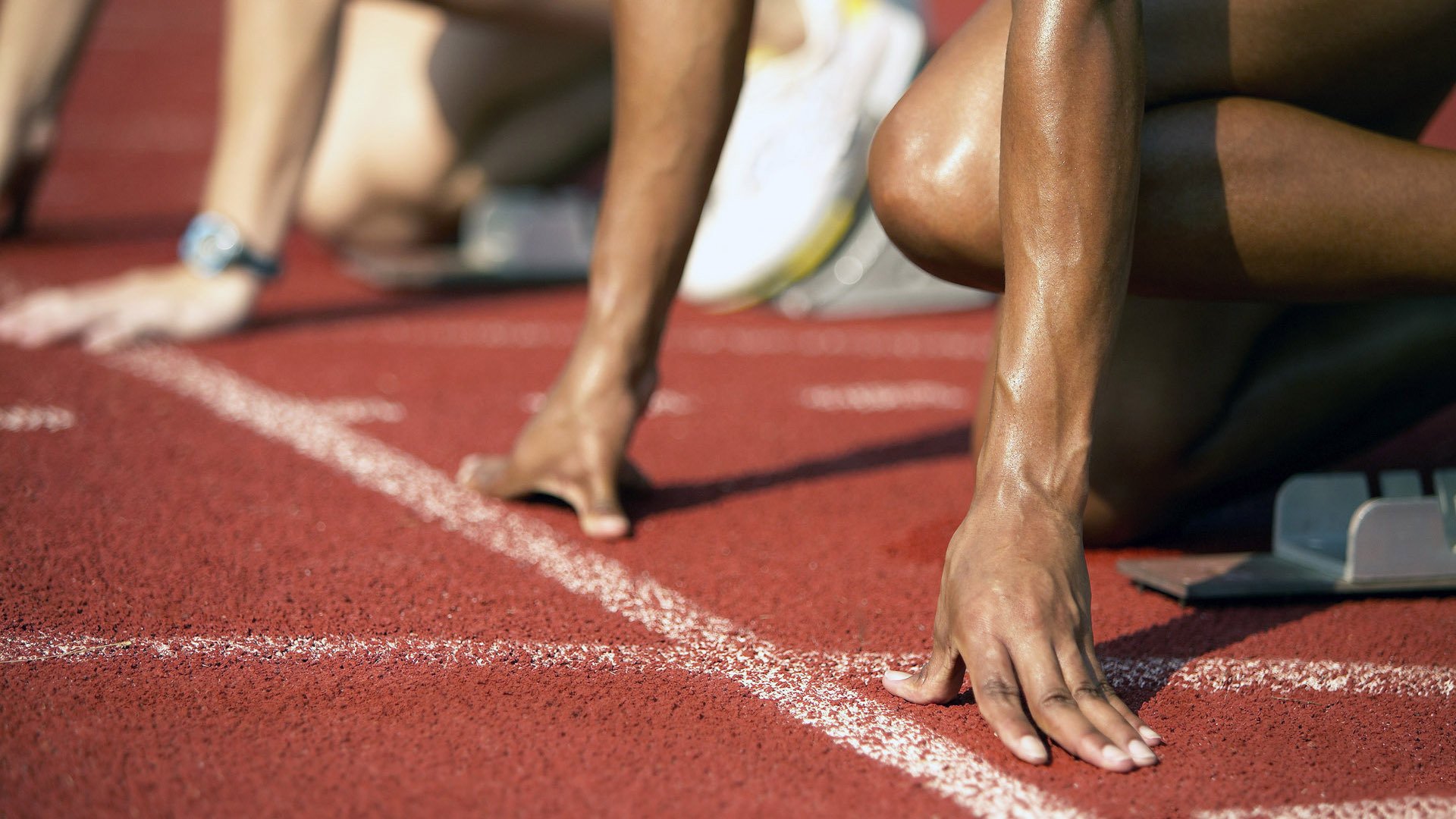 恩多耶-布鲁阿尔稳扎稳打掌控比赛节奏，多恩布什 圣才